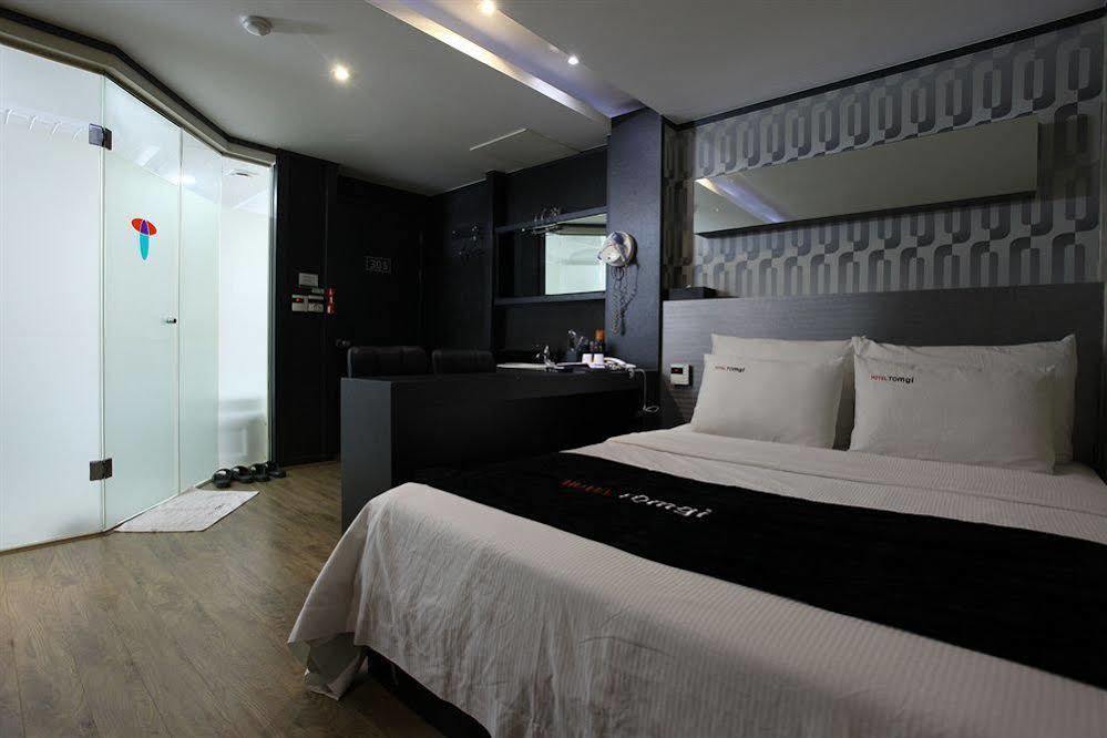 Tomgi Hotel
