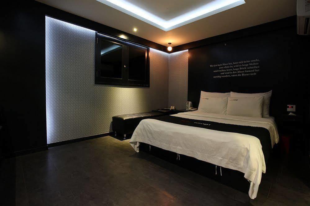 Tomgi Hotel