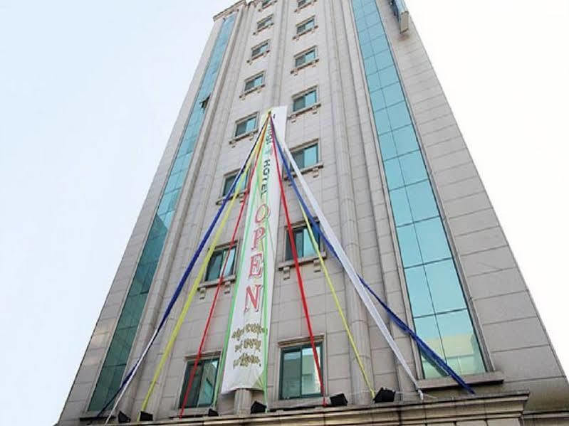 Hotel Tomgi 2*
